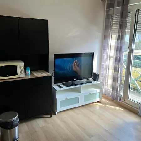 Apartment Studio 4 Plein Centre Wifi Avec Parking Prive